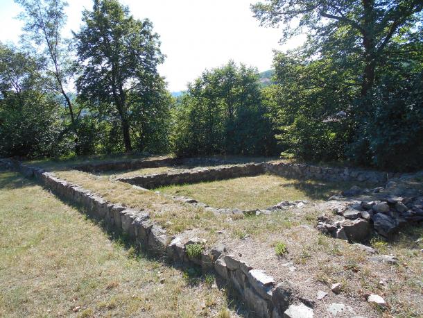 Zřícenina hradu Lelekovice